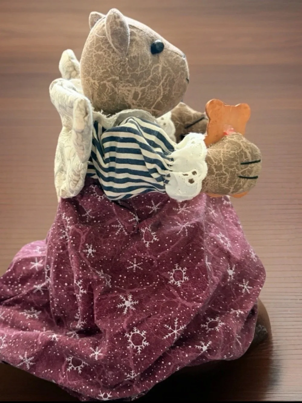 HOMESPUN CHRISTMAS Animated Tree Topper Angel Bear Moves Music Light Sensors NEW